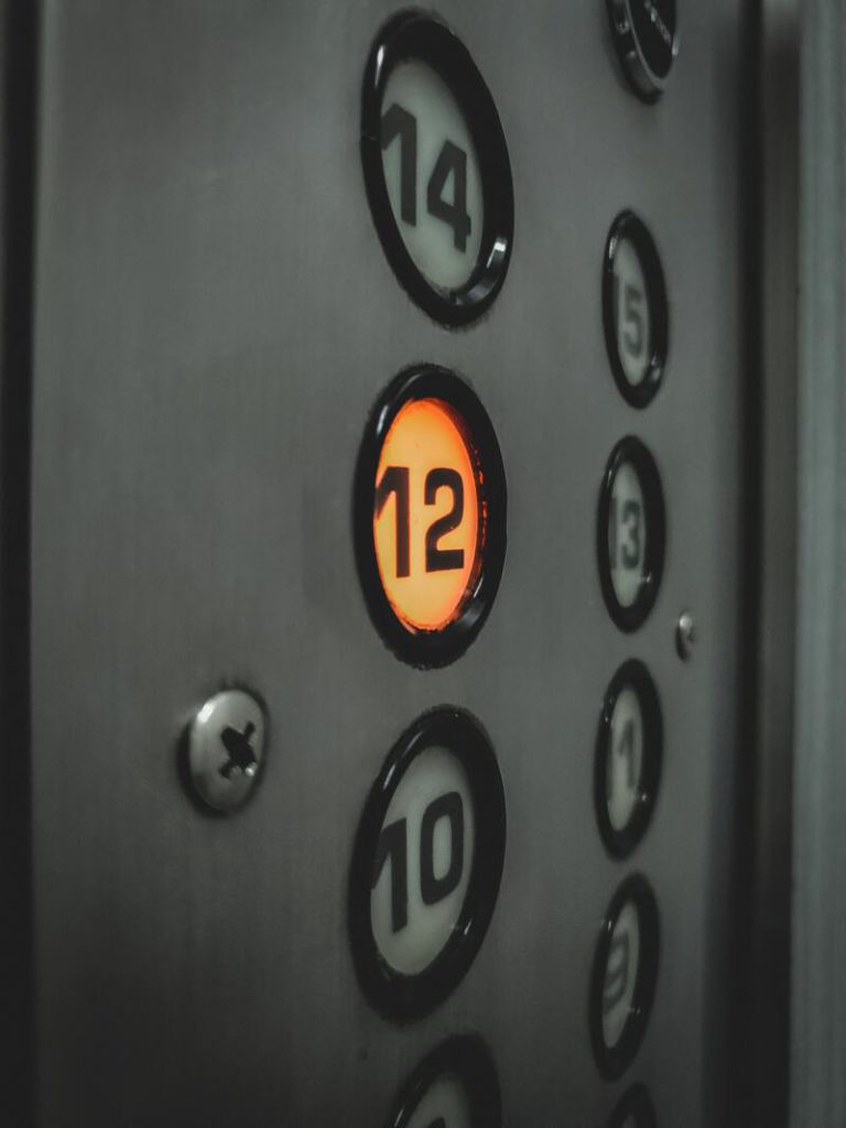 Bezpieczne i solidne windy